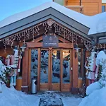 Le Labrador 1971 Hotel