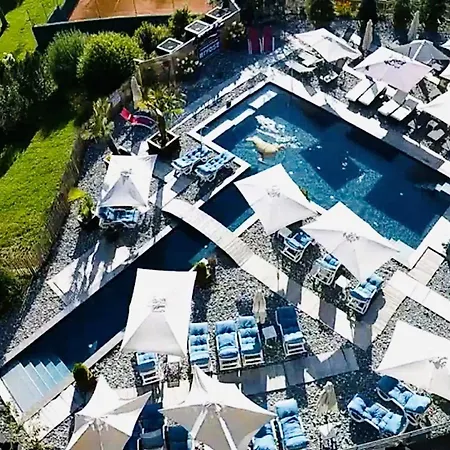 Le Labrador 1971 4* Les Gets