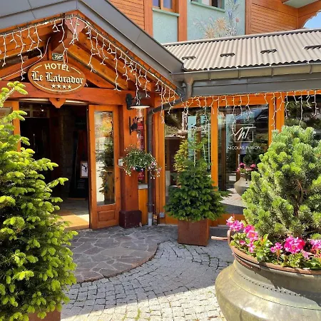 Le Labrador 1971 4* Les Gets