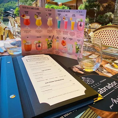 Le Labrador 1971 Hotel