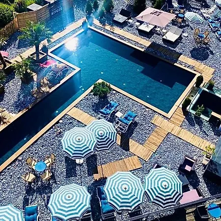 Le Labrador 1971 Hotel Les Gets