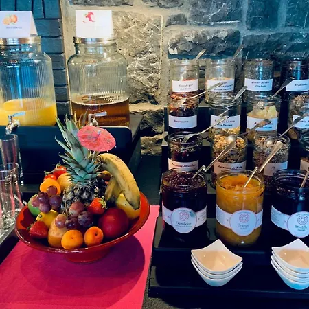 Le Labrador 1971 Hotel